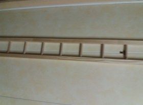 Echelle en bois  pour volière 1 metre
