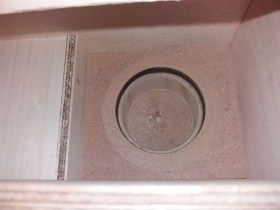 Nid maison pour oiseaux exotiques